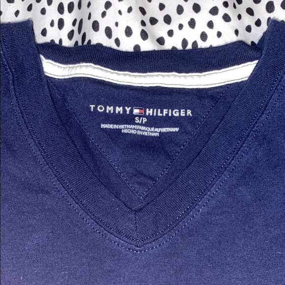 Tommy Hilfiger V neck tee - Picture 2 of 3